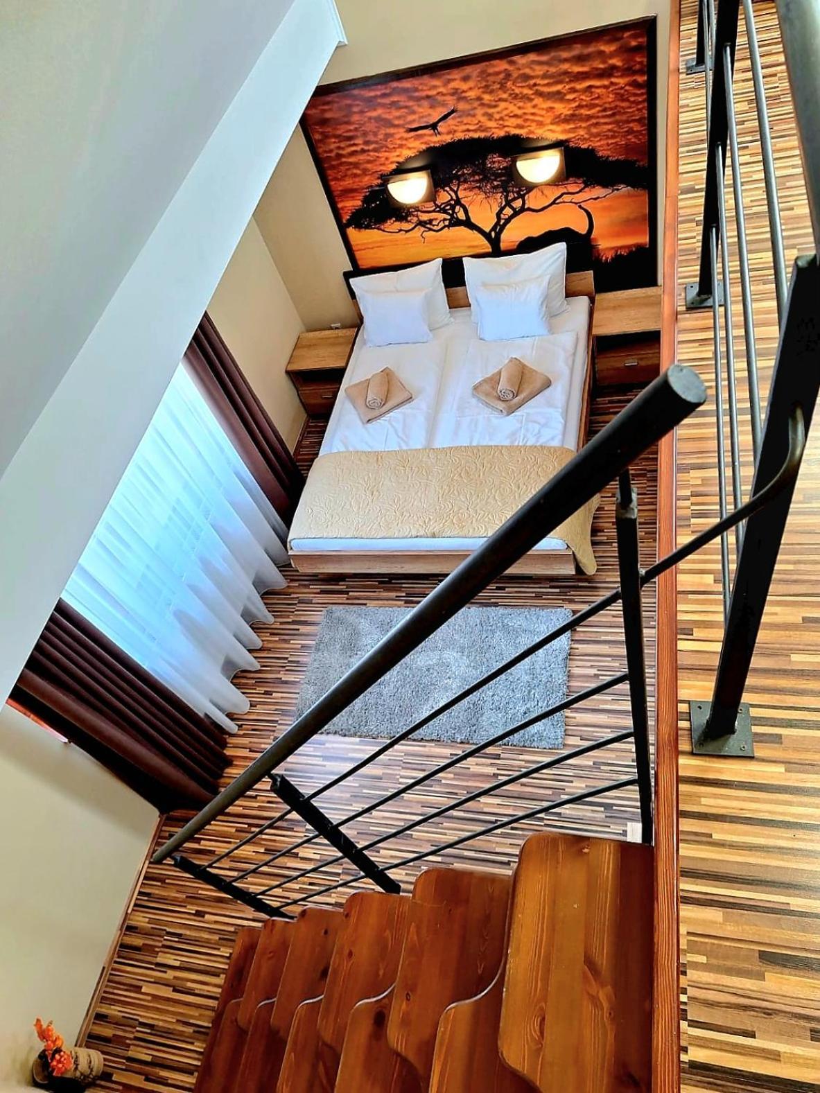 Angyal Apartman Гюла Екстериор снимка