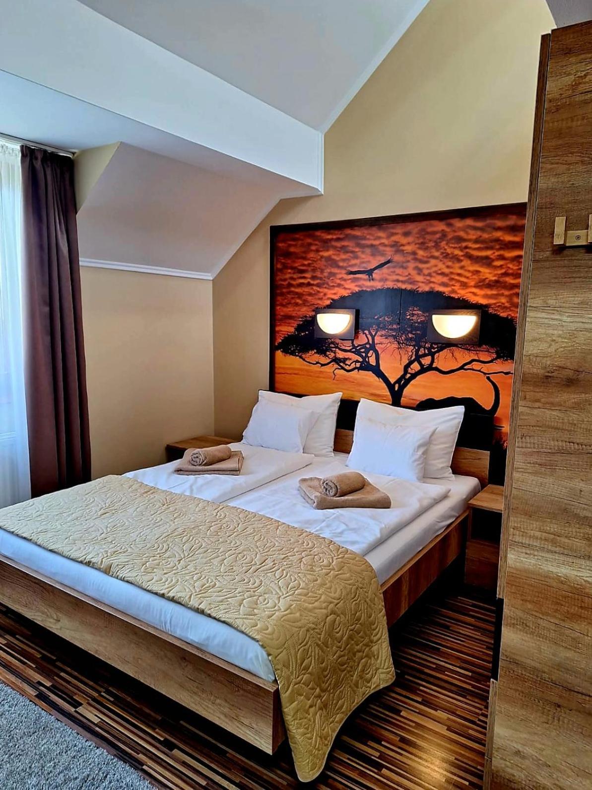 Angyal Apartman Гюла Екстериор снимка